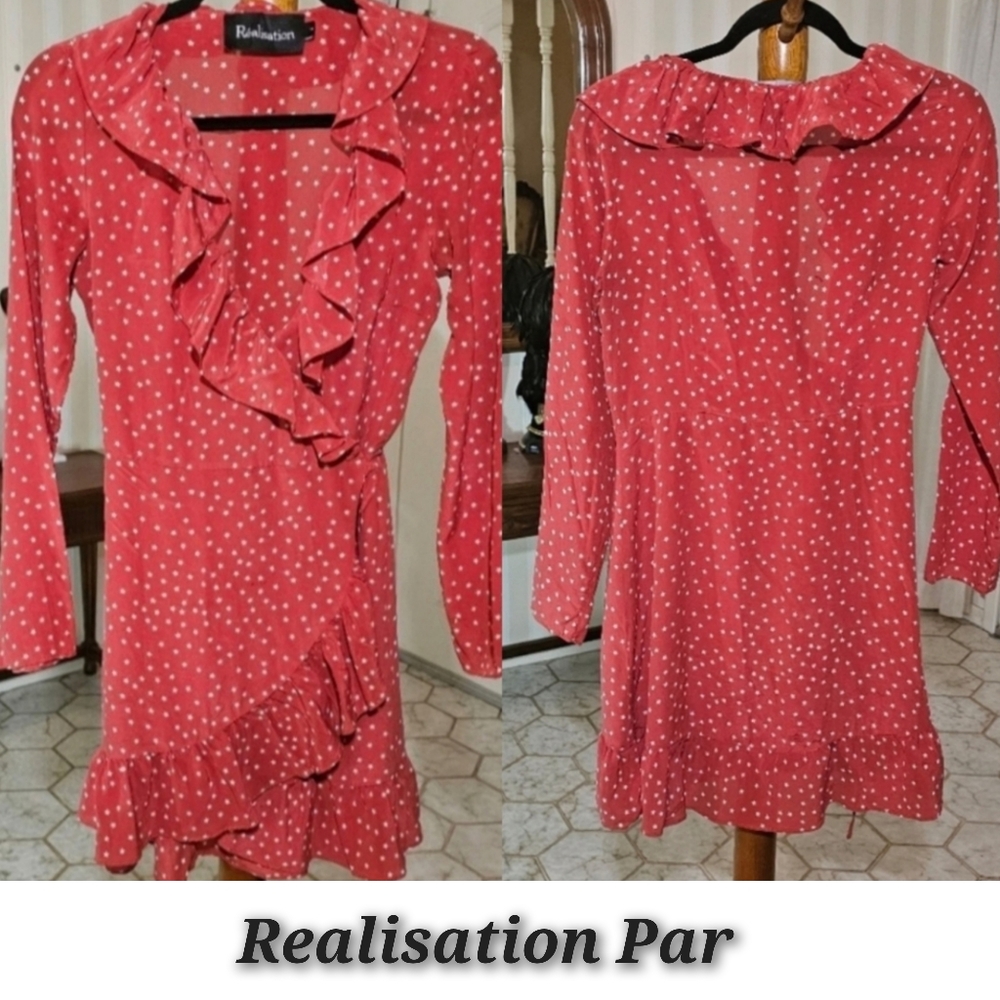 Realisation Dress - Picture 3 of 4
